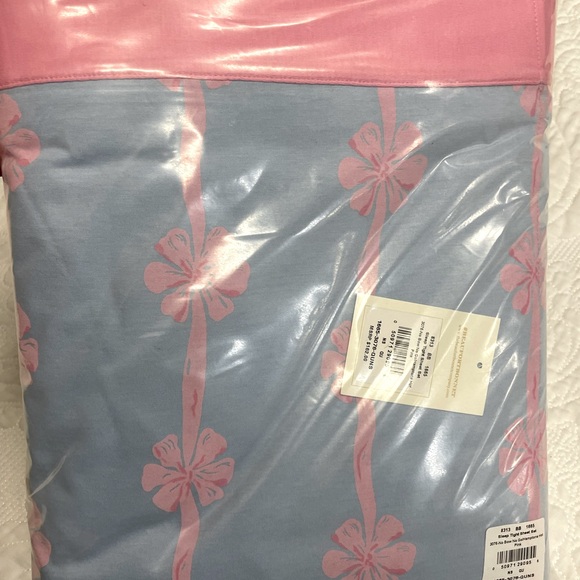 NEW The Beaufort Bonnet Company, Sleep Tight Sheet Set, pattern “No Bow No Go” - Picture 3 of 3